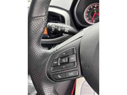 1.5 VTi-TECH Exclusive Nav Hatchback 5dr Petrol Manual Euro 6 (s/s) (106 ps)