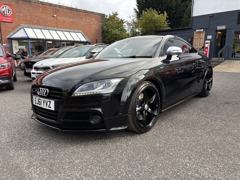 2.0 TFSI Black Edition Coupe 3dr Petrol S Tronic quattro Euro 5 (272 ps)