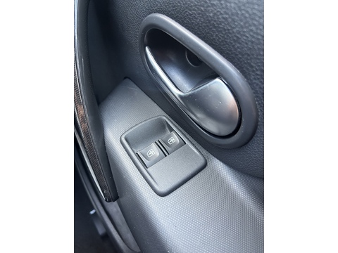 0.9 TCe Comfort Hatchback 5dr Petrol Manual Euro 6 (s/s) (90 ps)