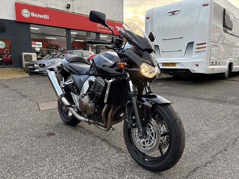 Z750   0.0  Petrol