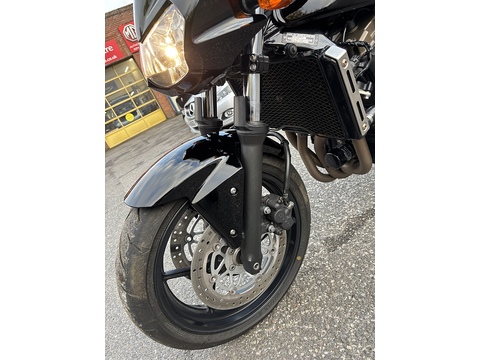 Z750   0.0  Petrol
