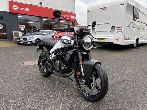 401 Naked Petrol Manual X-Ring Euro 5 (45 ps)