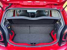 Volkswagen up! Move up! 