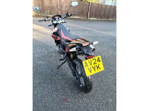 Aprilia SX 125 SUPERMOTO 125  Petrol