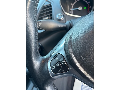 1.5 Titanium SUV 5dr Petrol Powershift 2WD Euro 5 (112 ps)