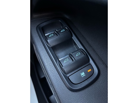 1.5 Titanium SUV 5dr Petrol Powershift 2WD Euro 5 (112 ps)