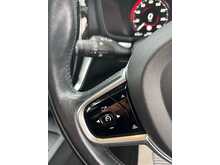 Volvo V60 D3 Momentum Pro 