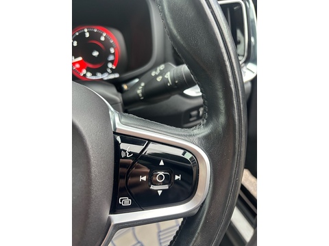 2.0 D3 Momentum Pro Estate 5dr Diesel Manual Euro 6 (s/s) (150 ps)