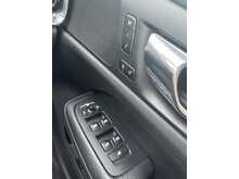 Volvo V60 D3 Momentum Pro 