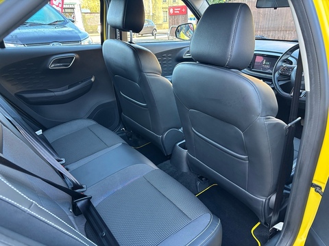 1.5 VTi-TECH Exclusive Nav Hatchback 5dr Petrol Manual Euro 6 (s/s) (106 ps)