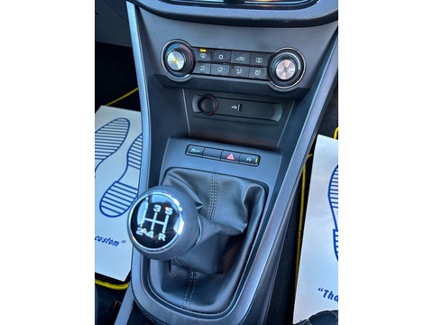 1.5 VTi-TECH Exclusive Nav Hatchback 5dr Petrol Manual Euro 6 (s/s) (106 ps)