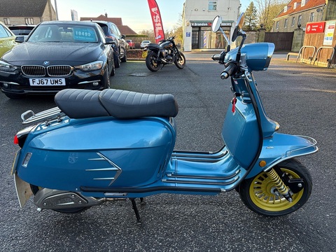 SE Scooter 125 Auto Petrol