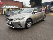 Lexus CT 200h Advance Plus 