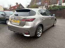 Lexus CT 200h Advance Plus 
