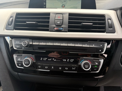 2.0 420d SE Hatchback 5dr Diesel Auto Euro 6 (s/s) (190 ps)