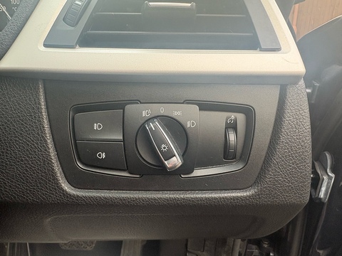 2.0 420d SE Hatchback 5dr Diesel Auto Euro 6 (s/s) (190 ps)