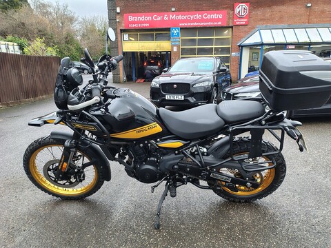 452 Adventure Petrol Manual Euro 5 (40 ps)