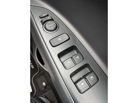 1.0 T-GDi Maxx SUV 5dr Petrol Manual Euro 6 (s/s) (118 bhp)