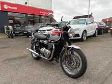 Triumph Bonneville T120  