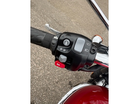 Roadster/Retro 0.0 Manual Petrol