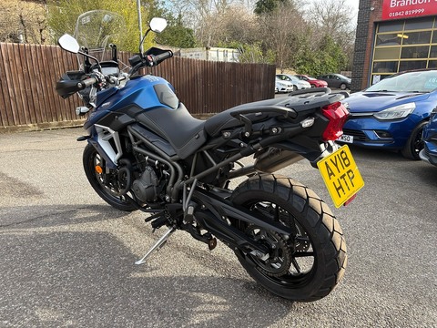 800 XRT Adventure Petrol Manual Euro 4 (95 ps)