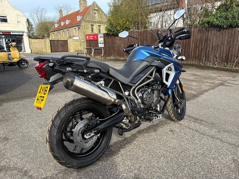 800 XRT Adventure Petrol Manual Euro 4 (95 ps)