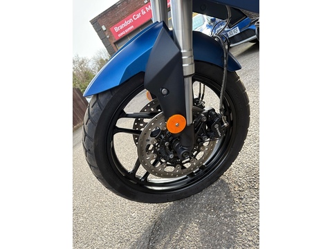 800 XRT Adventure Petrol Manual Euro 4 (95 ps)