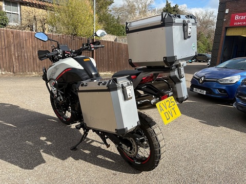 702X Adventure 700 Manual Petrol