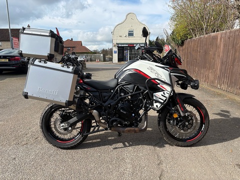 702X Adventure 700 Manual Petrol
