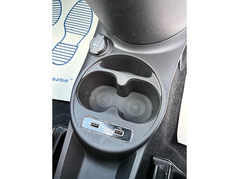 1.0 MHEV Hatchback 3dr Petrol Manual Euro 6 (s/s) (70 bhp)