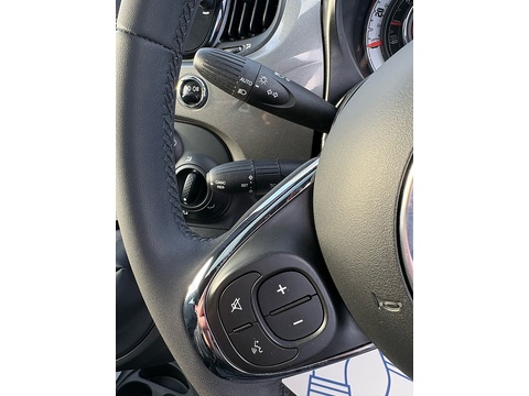 1.0 MHEV Hatchback 3dr Petrol Manual Euro 6 (s/s) (70 bhp)