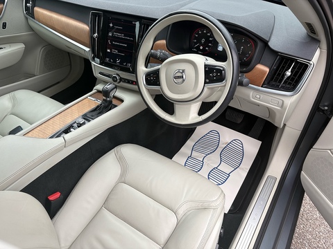 2.0 D4 Inscription Saloon 4dr Diesel Auto Euro 6 (s/s) (190 ps)