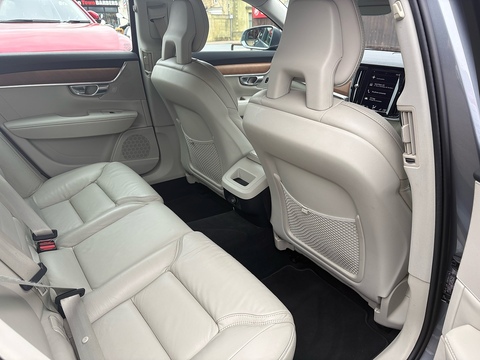 2.0 D4 Inscription Saloon 4dr Diesel Auto Euro 6 (s/s) (190 ps)