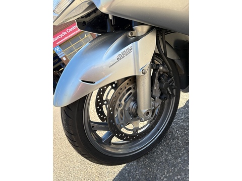 1300 Tourer Petrol Manual (126 ps)