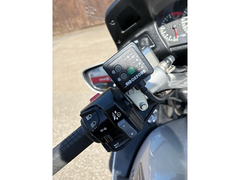 1300 Tourer Petrol Manual (126 ps)