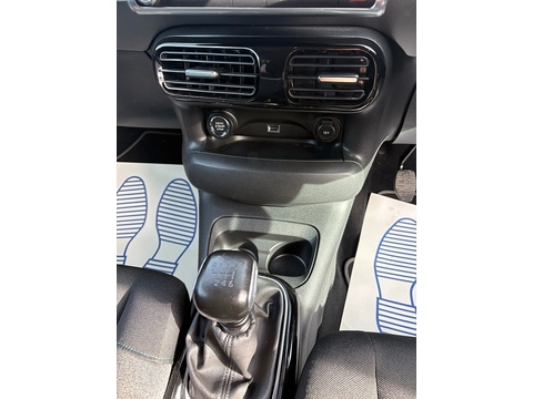 1.2 PureTech GPF Flair Hatchback 5dr Petrol Manual Euro 6 (s/s) (110 ps)