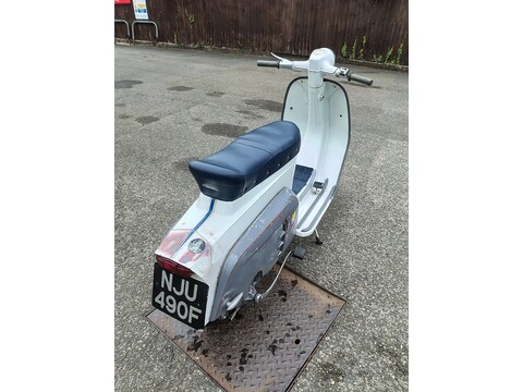 125 Scooter Petrol