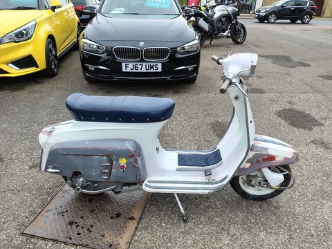 125 Scooter Petrol
