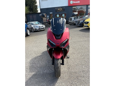 300 Petrol