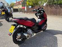Lexmoto Aura 300  