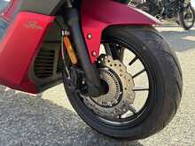 Lexmoto Aura 300  