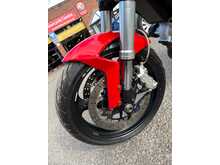 Ducati Monster 696 Plus 
