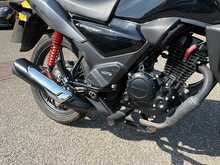 Honda CB125F  