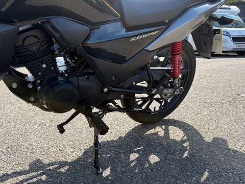 125 Naked Petrol Manual Euro 5 (11 ps)