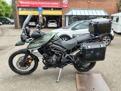 800 XCx Adventure Petrol Manual Euro 4 (95 ps)