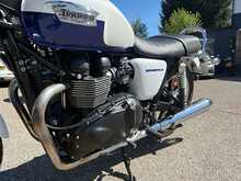 Triumph Bonneville 865  