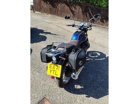 853 IV Special Roadster/Retro Petrol Manual Euro 5 (65 ps)