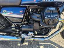 Moto Guzzi V7 IV Special 