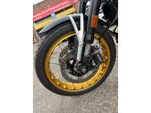 BMW R 12  