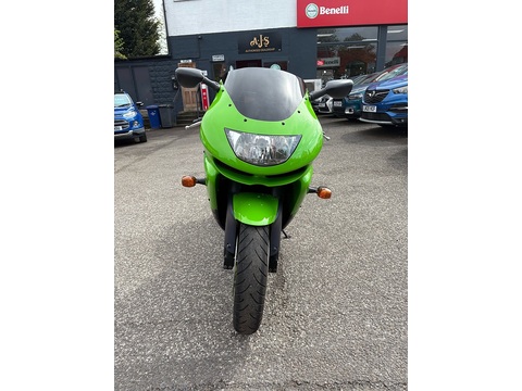 0.0 Petrol